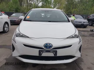 2017 Toyota Prius Two with VIN JTDKBRFUXH3036063, listed as a IAAI auction lot 42036676 with 202,873 mi miles. Bid and sale history available at carsss.com. Image 12.