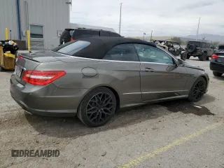 2011 Mercedes-Benz E 550 with VIN WDDKK7CF8BF044202, listed as a Copart auction lot 53294825 with 112,439 mi miles and Salvage title. Bid and sale history available at DreamBid. Image 3.