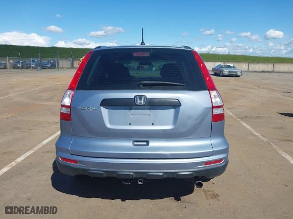 2011 Honda CR-V LX with VIN 5J6RE3H32BL032033, listed as a IAAI auction lot 41955967 with 165,732 mi miles. Bid and sale history available at carsss.com. Image 17.