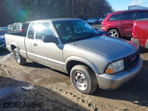 1998 GMC Sonoma SLS with VIN 1GTCS1948W8538832, listed as a IAAI auction lot 41536284 with 99,191 mi miles. Bid and sale history available at carsss.com. Image 1.