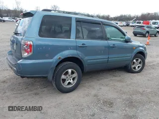 2006 Honda Pilot EX-L with VIN 2HKYF18566H517113, listed as a IAAI auction lot 41917755 with 180,398 mi miles and . Bid and sale history available at DreamBid. Image 4.