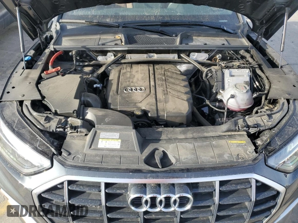 2024 Audi Q5 Premium with VIN WA1ABAFY3R2034186, listed as a Copart auction lot 49849865 with 8,850 mi miles and Salvage Title. Bid and sale history available at carsss.com. Image 12.
