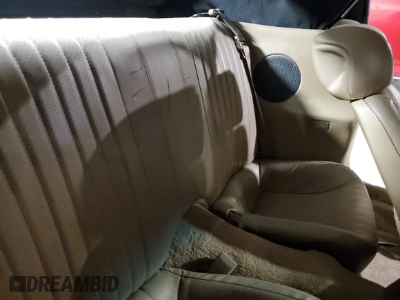1995 Pontiac Firebird Trans Am с VIN 2G2FV32P3S2211318, выставлен на аукционе Copart как лот 60168445 с пробегом 91 250 миль миль и Чистый • Clean title. История ставок и продаж доступна на DreamBid. Изображение 10.