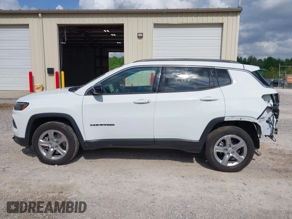 2024 Jeep Compass Latitude with VIN 3C4NJDBN9RT604049, listed as a IAAI auction lot 42153134 with 36,455 mi miles and . Bid and sale history available at carsss.com. Image 14.