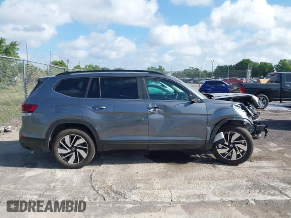 2024 Volkswagen Atlas SE с VIN 1V2HR2CA1RC547264, выставлен на аукционе IAAI как лот 41948193 с пробегом 24 683 миль миль и . История ставок и продаж доступна на DreamBid. Изображение 13.