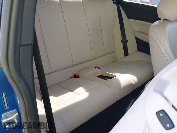 2017 BMW 2 Series 230i xDrive with VIN WBA2H9C32HV642565, listed as a IAAI auction lot 41675092 with 35,929 mi miles. Bid and sale history available at carsss.com. Image 8.