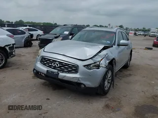 2010 Infiniti FX z VIN JN8AS1MW2AM852996, wystawiony jako IAAI lot #42163564 z przebiegiem 261 467 mil mil oraz . Historia ofert i sprzedaży dostępna na DreamBid. Obrazek 17.