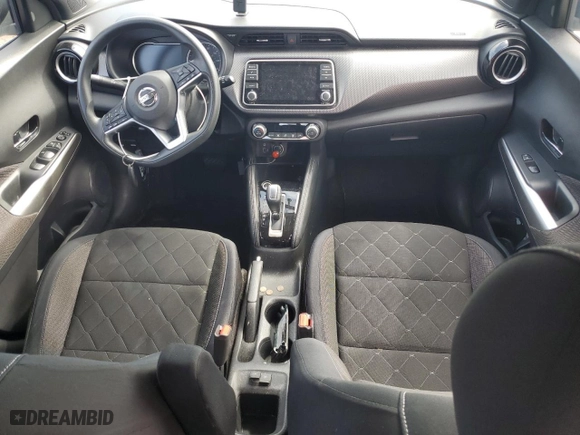 2018 Nissan Kicks SV with VIN 3N1CP5CU2JL540669, listed as a Copart auction lot 42861855 with 0 mi miles and Non Repairable. Bid and sale history available at carsss.com. Image 8.