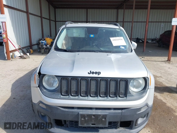 2017 Jeep Renegade Latitude with VIN ZACCJABB9HPF14286, listed as a IAAI auction lot 42042956 with 79,521 mi miles. Bid and sale history available at carsss.com. Image 12.