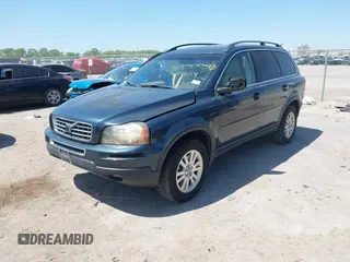 2008 Volvo XC90 I6 with VIN YV4CY982581447944, listed as a IAAI auction lot 42000304 with 132,899 mi miles. Bid and sale history available at carsss.com. Image 17.