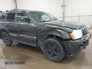2005 Jeep Grand Cherokee Limited with VIN 1J4HR58255C730532, listed as a IAAI auction lot 42208928 with 170,071 mi miles and . Bid and sale history available at DreamBid. Image 1.