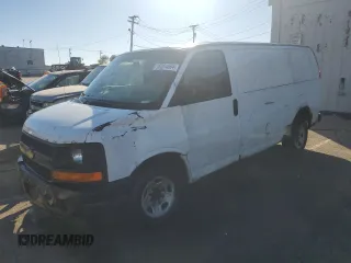2008 Chevrolet Express Cargo Van with VIN 1GCGG25C681115006, listed as a Copart auction lot 76264604 with 386,126 mi miles and Salvage Title. Bid and sale history available at carsss.com. Image 1.