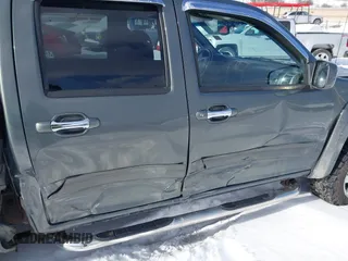 2010 GMC Canyon SLE1 with VIN 1GTJTCDE6A8127051, listed as a IAAI auction lot 41366245 with 147,516 mi miles. Bid and sale history available at carsss.com. Image 18.