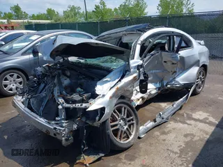 2010 Scion tC z VIN JTKDE3B71A0306892, wystawiony jako IAAI lot #42223580 z przebiegiem Nie podano mil oraz . Historia ofert i sprzedaży dostępna na DreamBid. Obrazek 6.