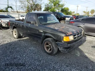 1994 Ford Ranger Splash z VIN 1FTCR10A5RTA10813, wystawiony jako Copart lot #60879075 z przebiegiem 104 439 mil mil oraz Czysty tytuł • Clean title. Historia ofert i sprzedaży dostępna na DreamBid. Obrazek 4.