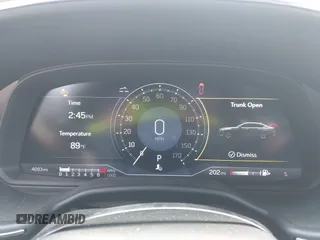 2024 Cadillac CT5 Sport z VIN 1G6DP5RK3R0127081, wystawiony jako IAAI lot #42319697 z przebiegiem 4 093 mil mil oraz . Historia ofert i sprzedaży dostępna na DreamBid. Obrazek 7.