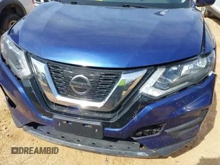 2017 Nissan Rogue SV z VIN 5N1AT2MV0HC841769, wystawiony jako IAAI lot #42295364 z przebiegiem 64 541 mil mil oraz . Historia ofert i sprzedaży dostępna na DreamBid. Obrazek 6.