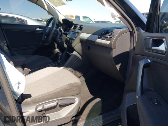 2018 Volkswagen Tiguan S с VIN 3VV0B7AX4JM201009, выставлен на аукционе IAAI как лот 42226969 с пробегом 92 825 миль миль и . История ставок и продаж доступна на DreamBid. Изображение 5.