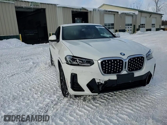 2023 BMW X4 xDrive30i with VIN 5UX33DT07P9P12954, listed as a Copart auction lot 42596275 with 27,590 mi miles and Salvage Title. Bid and sale history available at carsss.com. Image 15.