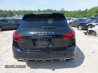 2013 Porsche Cayenne Diesel with VIN WP1AF2A28DLA41638, listed as a IAAI auction lot 42209869 with 135,680 mi miles and . Bid and sale history available at DreamBid. Image 16.