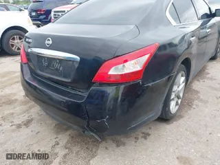 2014 Nissan Maxima 3.5 S with VIN 1N4AA5AP3EC911798, listed as a IAAI auction lot 41842528 with 124,030 mi miles. Bid and sale history available at carsss.com. Image 6.