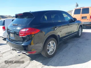 2014 Porsche Cayenne Diesel with VIN WP1AF2A20ELA35222, listed as a IAAI auction lot 41860957 with 124,530 mi miles and . Bid and sale history available at DreamBid. Image 4.