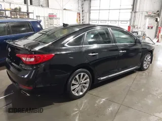2015 Hyundai Sonata Limited with VIN 5NPE34AF2FH221022, listed as a IAAI auction lot 42068755 with 96,963 mi miles and . Bid and sale history available at carsss.com. Image 4.