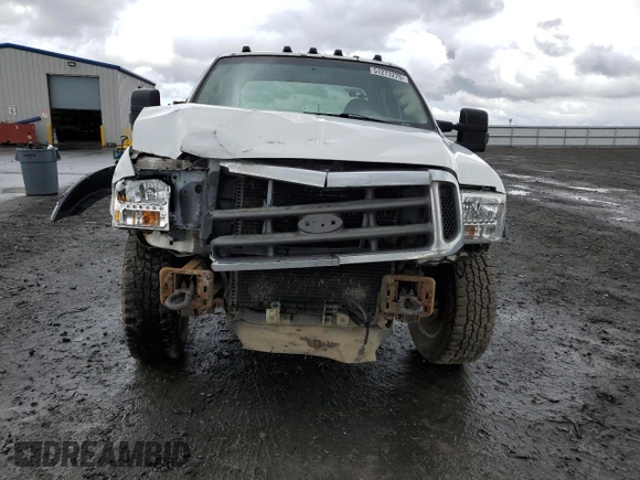 2000 Ford F-250 XL with VIN 1FTNW21FXYEE06157, listed as a Copart auction lot 51273275 with 290,990 mi miles and Salvage title. Bid and sale history available at DreamBid. Image 5.