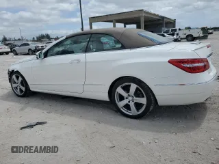 2013 Mercedes-Benz E-Class E 350 with VIN WDDKK5KF6DF213058, listed as a Copart auction lot 53731665 with 54,742 mi miles and Salvage Title. Bid and sale history available at carsss.com. Image 2.