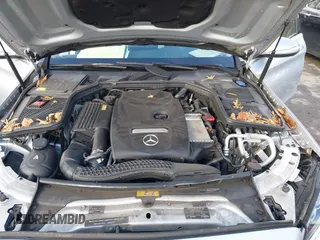 2015 Mercedes-Benz C 300 Luxury with VIN 55SWF4KBXFU005018, listed as a IAAI auction lot 41811118 with 86,443 mi miles and . Bid and sale history available at DreamBid. Image 10.