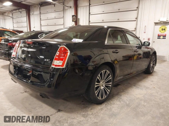 2013 Chrysler 300 with VIN 2C3CCABG1DH548616, listed as a IAAI auction lot 41376584 with 122,369 mi miles. Bid and sale history available at carsss.com. Image 4.