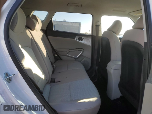 2022 Kia Soul LX with VIN KNDJ23AU9N7165979, listed as a Copart auction lot 85520384 with 60,928 mi miles and Salvage Title. Bid and sale history available at DreamBid. Image 11.