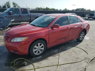 2008 Toyota Camry LE z VIN 4T1BE46K18U229183, wystawiony jako Copart lot #60221085 z przebiegiem 131 149 mil mil oraz Szkoda całkowita • Salvage title. Historia ofert i sprzedaży dostępna na DreamBid. Obrazek 1.
