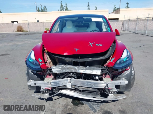 2021 Tesla Model Y Performance with VIN 5YJYGDEF4MF092062, listed as a IAAI auction lot 41583793 with 57,194 mi miles and . Bid and sale history available at DreamBid. Image 12.