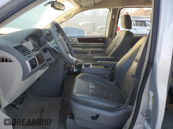 2010 Chrysler Town & Country Touring with VIN 2A4RR5DX8AR207111, listed as a Copart auction lot 41771685 with 196,743 mi miles and Salvage Title. Bid and sale history available at carsss.com. Image 7.