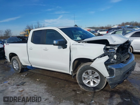2020 Chevrolet Silverado 1500 LT with VIN 1GCRYDEK7LZ304671, listed as a IAAI auction lot 41460136 with 77,299 mi miles. Bid and sale history available at carsss.com. Image 14.