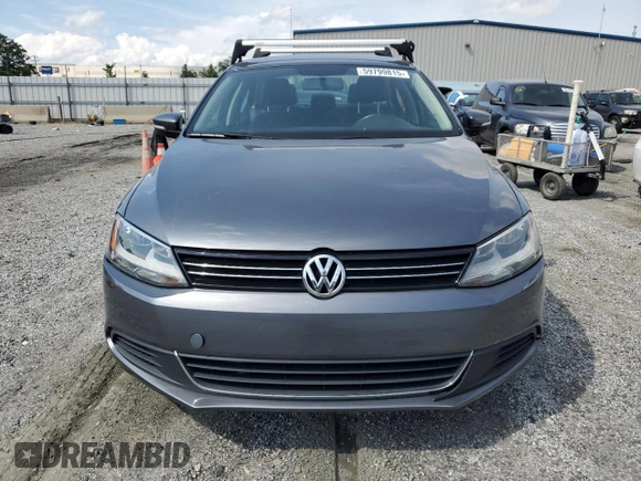 2013 Volkswagen Jetta SE z VIN 3VWDP7AJ7DM209538, wystawiony jako Copart lot #59799815 z przebiegiem 117 073 mil mil oraz Szkoda całkowita • Salvage title. Historia ofert i sprzedaży dostępna na DreamBid. Obrazek 5.