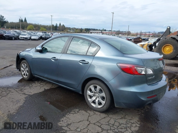 2013 Mazda 3 i SV with VIN JM1BL1TG1D1784364, listed as a IAAI auction lot 41903072 with 45,818 mi miles. Bid and sale history available at carsss.com. Image 3.