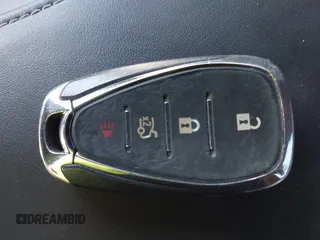 2017 Chevrolet Camaro 1SS z VIN 1G1FE1R7XH0178178, wystawiony jako IAAI lot #41824066 z przebiegiem 89 554 mil mil oraz . Historia ofert i sprzedaży dostępna na DreamBid. Obrazek 11.