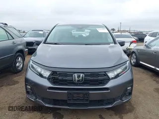 2025 Honda Odyssey Touring с VIN 5FNRL6H89SB014432, выставлен на аукционе IAAI как лот 41893957 с пробегом 3 082 миль миль и . История ставок и продаж доступна на DreamBid. Изображение 13.