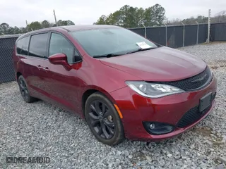 2020 Chrysler Pacifica Touring with VIN 2C4RC1FGXLR100447, listed as a IAAI auction lot 41514925 with 46,001 mi miles. Bid and sale history available at carsss.com. Image 1.