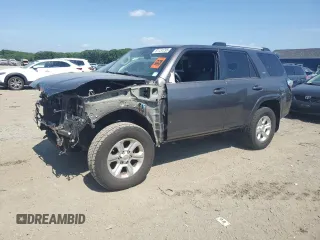 2019 Toyota 4Runner SR5 z VIN JTEBU5JR8K5631765, wystawiony jako Copart lot #61131295 z przebiegiem 102 350 mil mil oraz Szkoda całkowita • Salvage title. Historia ofert i sprzedaży dostępna na DreamBid. Obrazek 1.