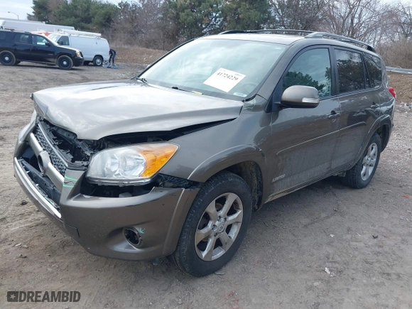 2011 Toyota RAV4 Ltd with VIN 2T3DF4DV8BW115313, listed as a IAAI auction lot 41724229 with 240,930 mi miles. Bid and sale history available at carsss.com. Image 17.