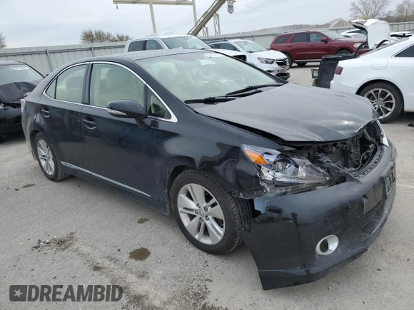2010 Lexus HS 250h with VIN JTHBB1BA9A2016801, listed as a Copart auction lot 82560674 with 236,915 mi miles and Salvage Title. Bid and sale history available at DreamBid. Image 4.