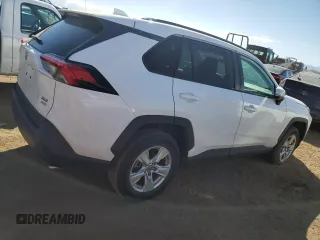2020 Toyota RAV4 XLE with VIN 2T3P1RFV8LW087519, listed as a Copart auction lot 50540315 with 85,284 mi miles and Salvage Title. Bid and sale history available at DreamBid. Image 3.