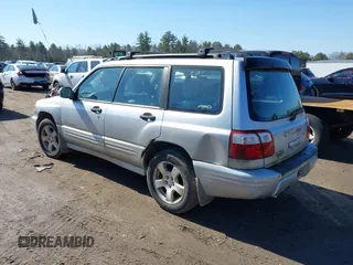2002 Subaru Forester S w/Premium Pkg with VIN JF1SF65682H733026, listed as a IAAI auction lot 41788587 with 153,070 mi miles. Bid and sale history available at carsss.com. Image 3.