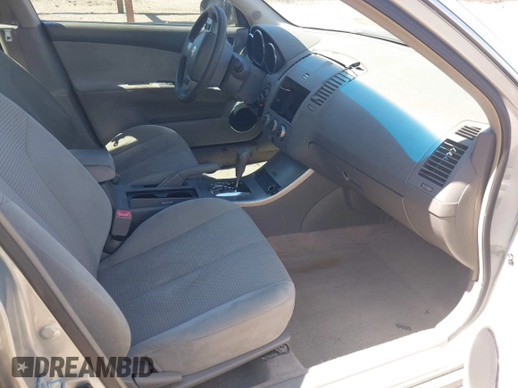 2006 Nissan Altima 2.5 with VIN 1N4AL11D16N394127, listed as a IAAI auction lot 42058345 with 205,454 mi miles. Bid and sale history available at carsss.com. Image 5.