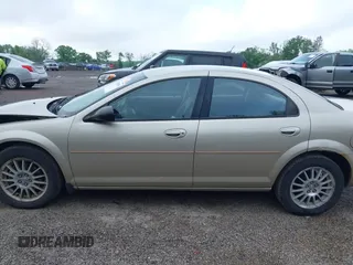 2006 Chrysler Sebring z VIN 1C3EL46X06N236544, wystawiony jako IAAI lot #42289101 z przebiegiem 151 158 mil mil oraz . Historia ofert i sprzedaży dostępna na DreamBid. Obrazek 15.