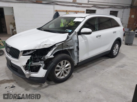 2018 Kia Sorento LX with VIN 5XYPGDA34JG360880, listed as a IAAI auction lot 41891431 with 90,996 mi miles. Bid and sale history available at carsss.com. Image 17.
