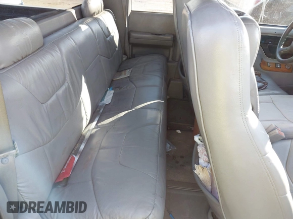 1998 Chevrolet Silverado 1500 with VIN 2GBEC19R0W1142967, listed as a IAAI auction lot 41353847 with 196,788 mi miles and . Bid and sale history available at DreamBid. Image 8.